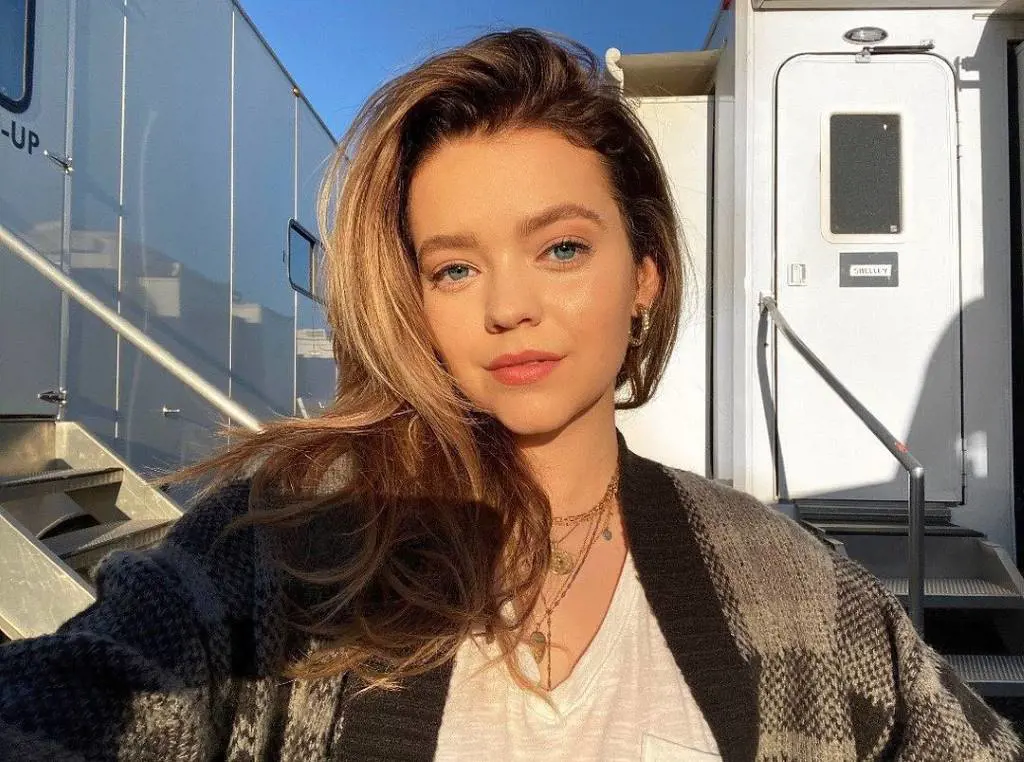 Jade Pettyjohn is known for An American Girl: McKenna Shoots for the Stars, School of Rocks, and Little Fires Everywhere.