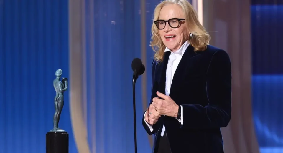 Amy Madigan, Amy Madigan viral moment, Amy Madigan Weapons Run, Amy Madigan Actor Awards, Amy Madigan SAG Awards, Amy Madigan trending, Amy Madigan awards show moment, Weapons Run viral clip, Actor Awards 2026, Screen Actors Guild Awards 2026, SAG Awards viral moment, veteran actress viral, Hollywood award show highlights, celebrity viral moments 2026, awards show trending clips, Amy Madigan stage moment, Amy Madigan fan reactions, celebrity internet buzz, Hollywood red carpet moments, award show social media reaction, viral awards speech moments, iconic award show moments, Amy Madigan performance career, SAG Awards highlights, trending celebrity news 2026